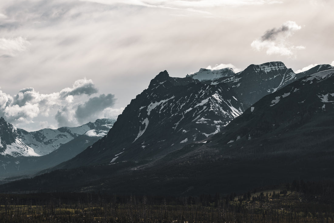 "Peaks: A Guide to Landscape Photography in Montana's Mountainous Wonderland"